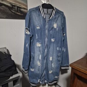 Stylish distressed denim long jacket with black and white striped cuffs collar